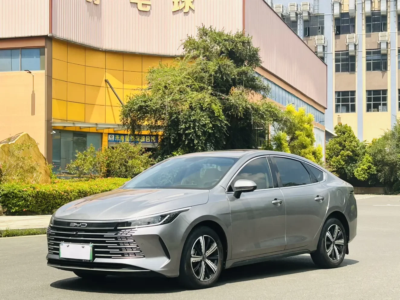 BYD Destroyer 05