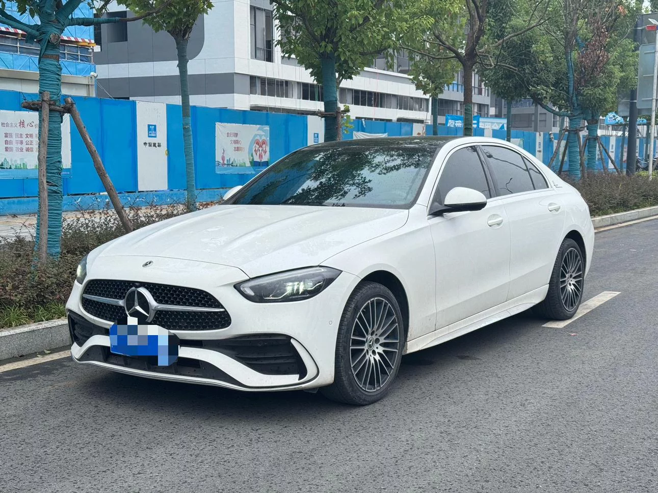 MERCEDES-BENZ C-CLASS