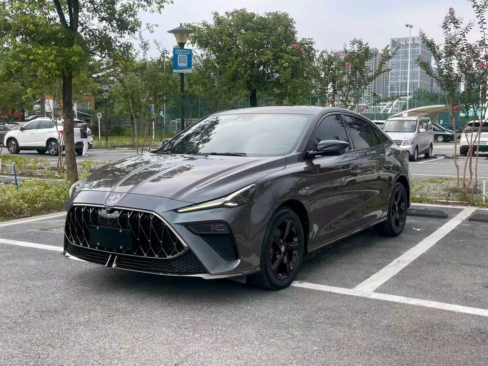 MG 5 Scorpio
