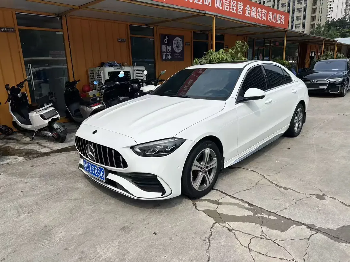 MERCEDES-BENZ C-CLASS