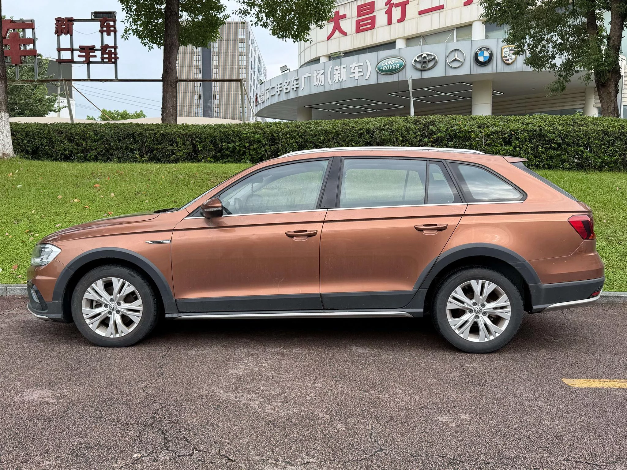 Volkswagen C-TREK Weiling