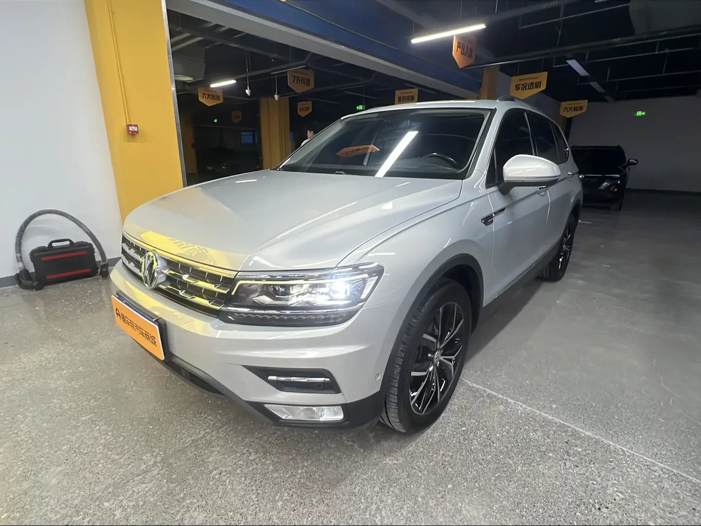 Volkswagen Tiguan L