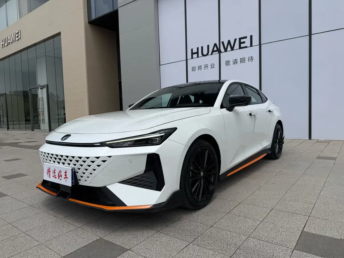 Changan UNI-V