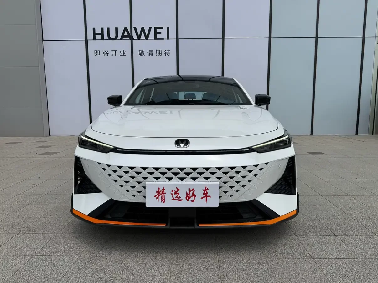 Changan UNI-V