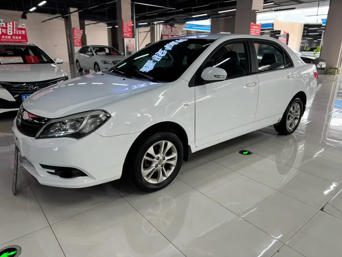 BYD F3