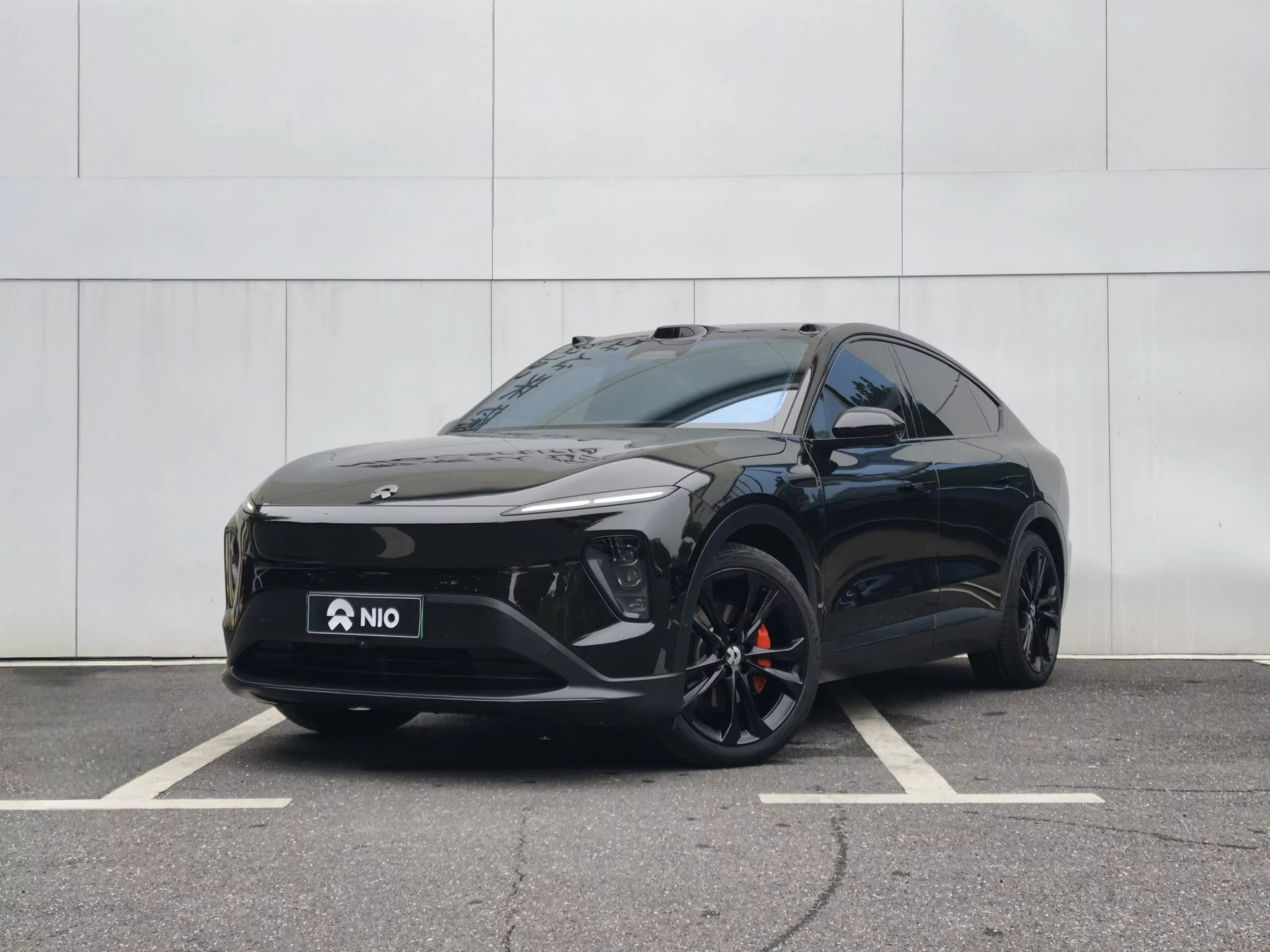 NIO EC7