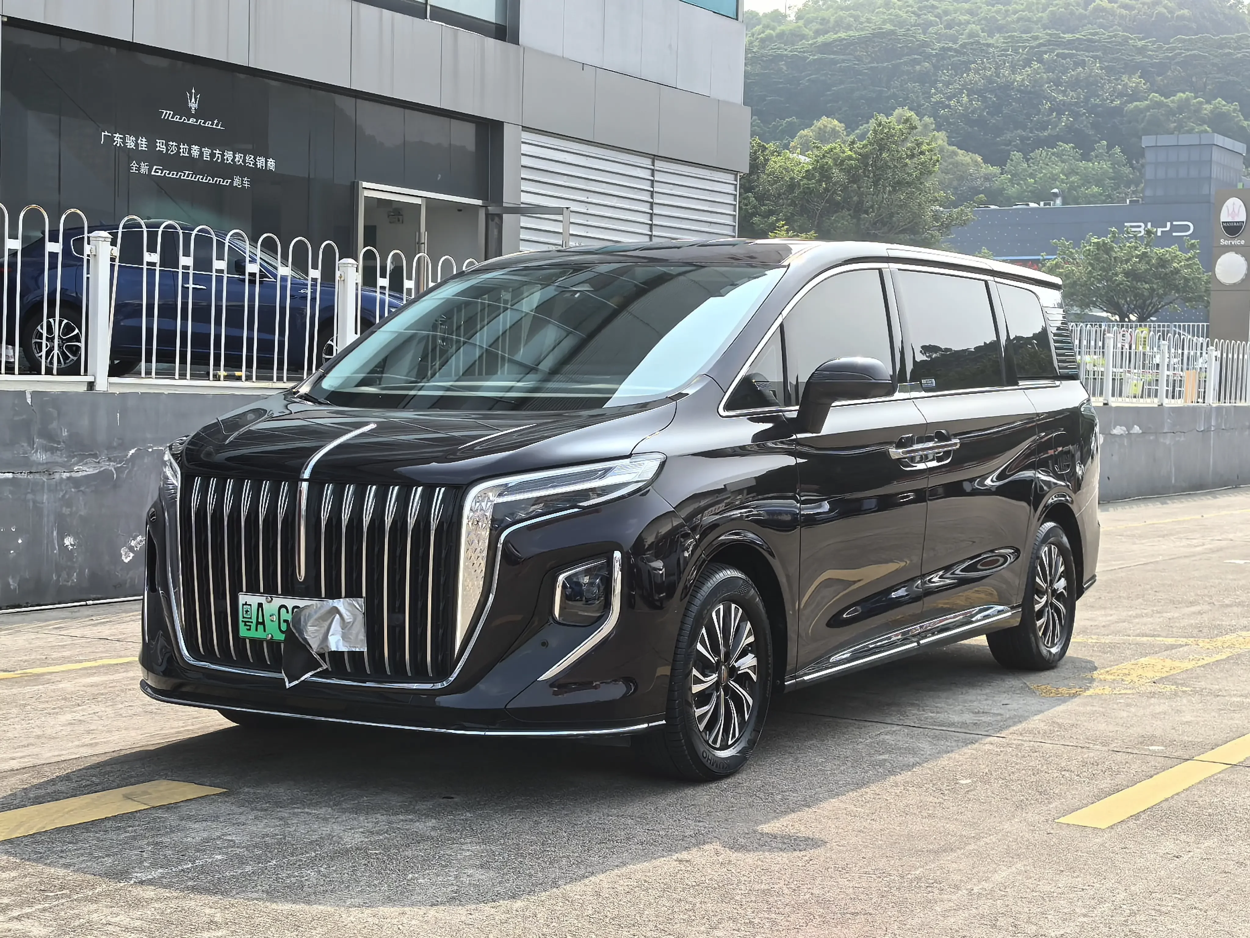 Hongqi HQ9 PHEV