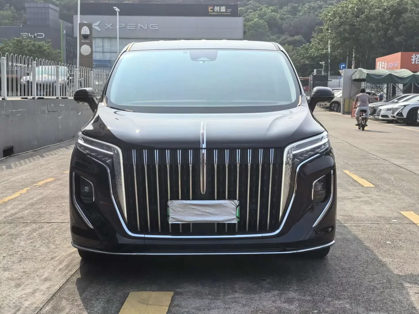 Hongqi HQ9 PHEV