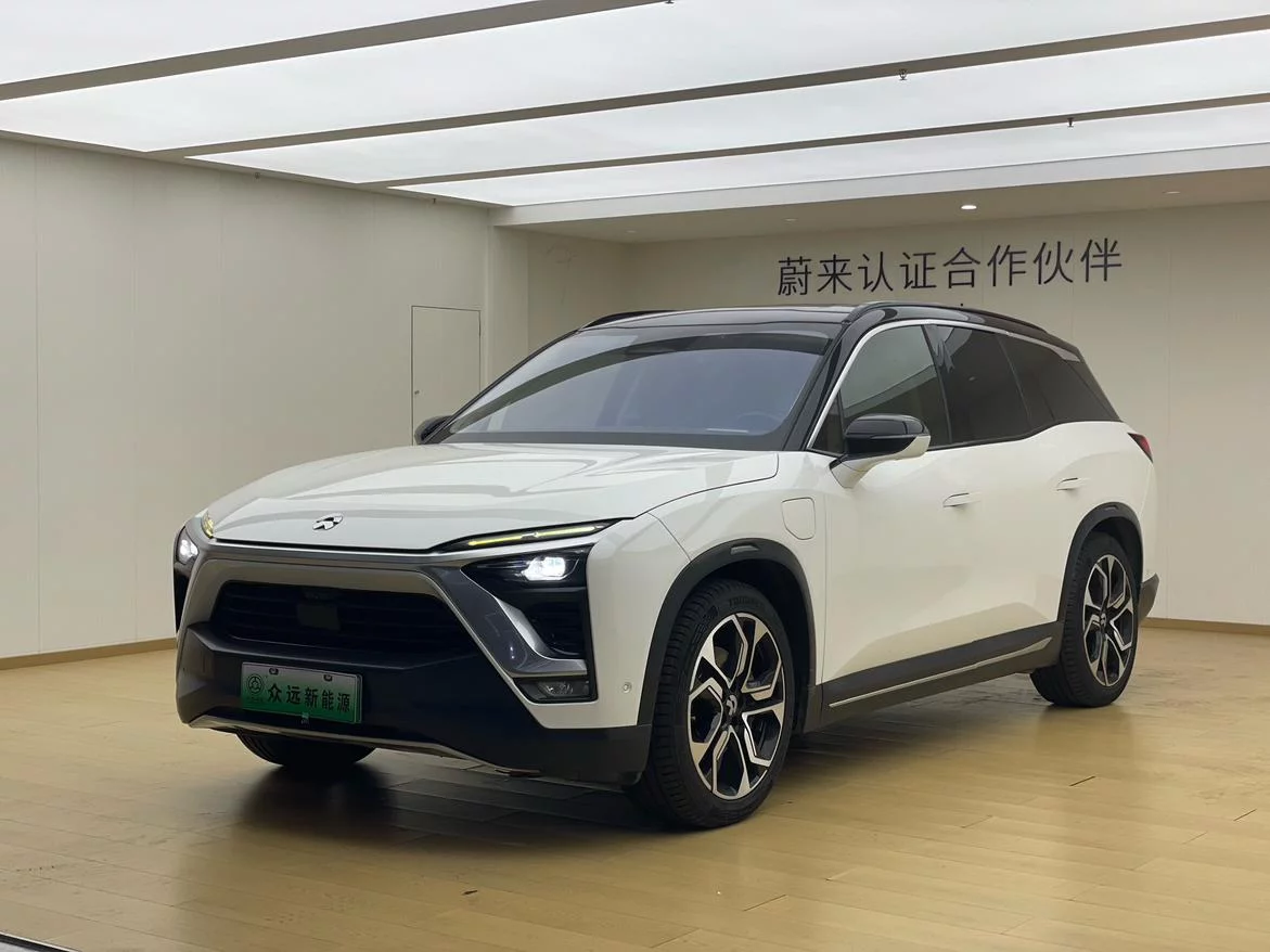 NIO ES8
