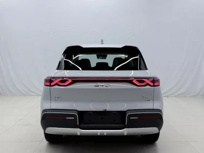 BYD Yuan UP
