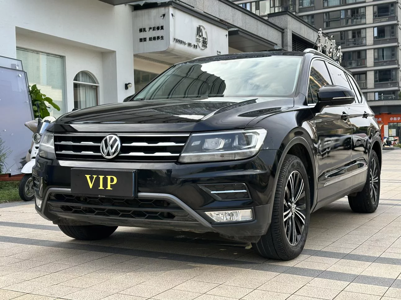 Volkswagen Tiguan L