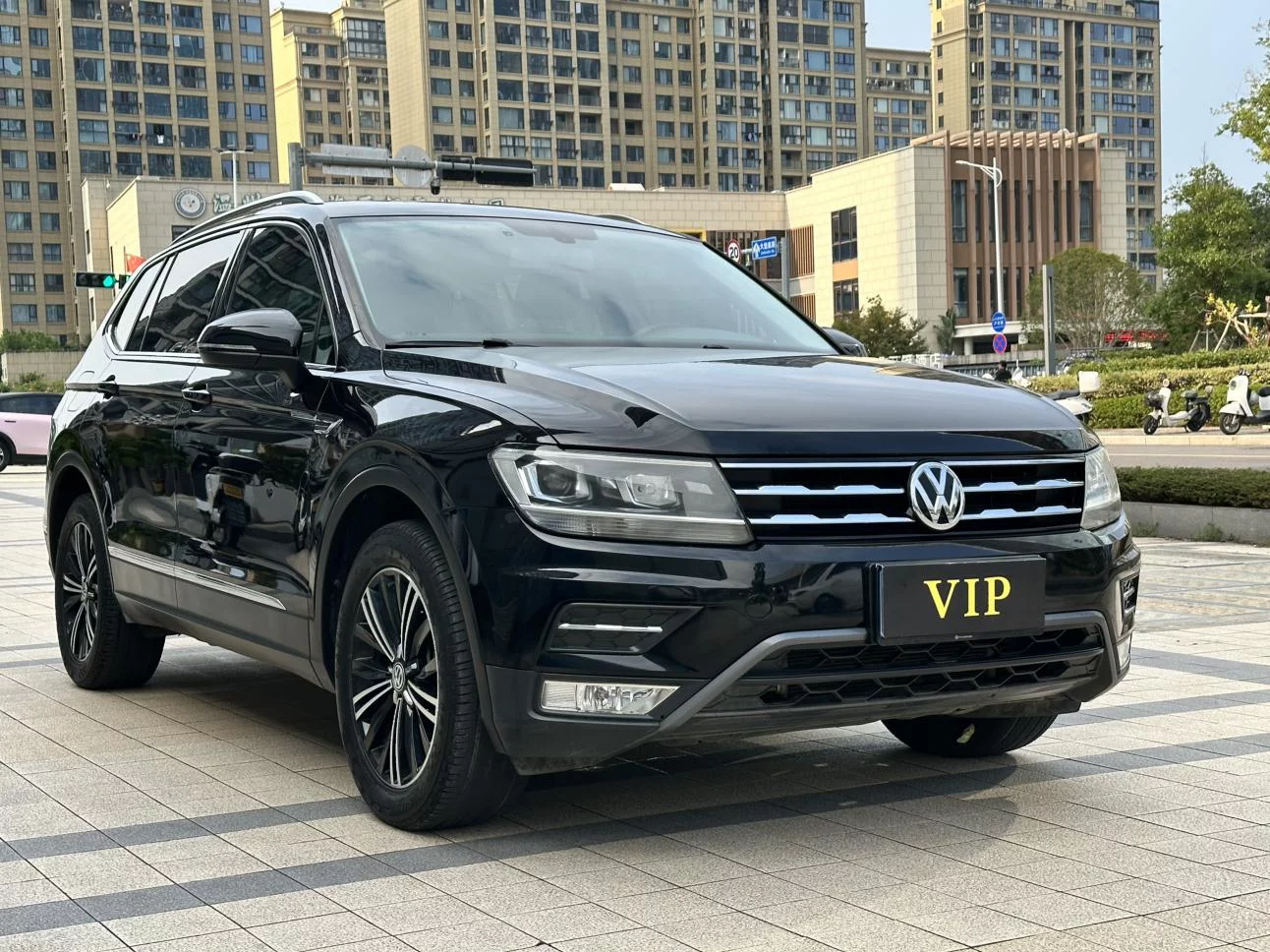 Volkswagen Tiguan L