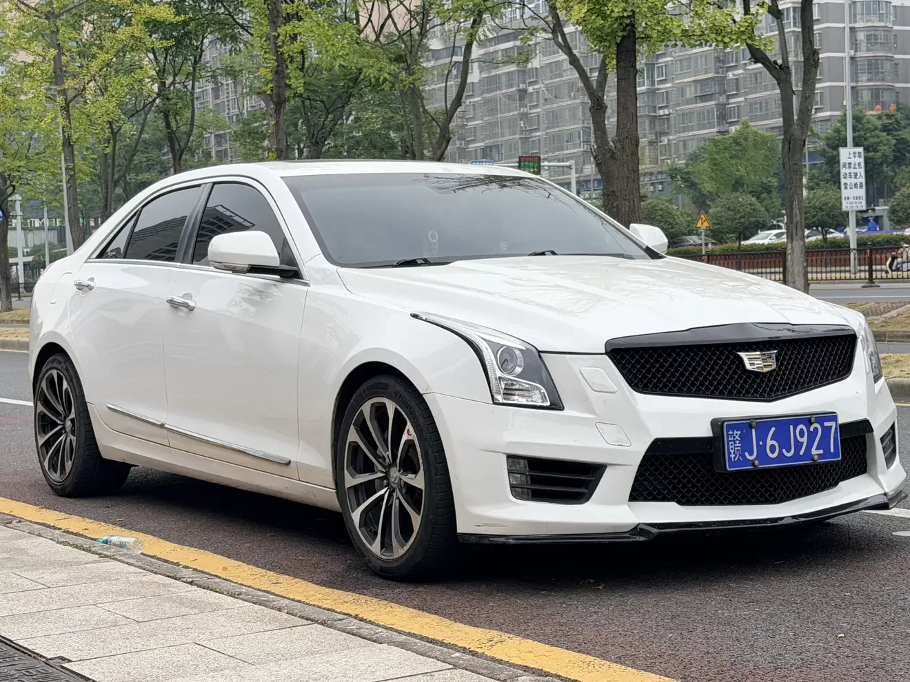Cadillac ATS-L