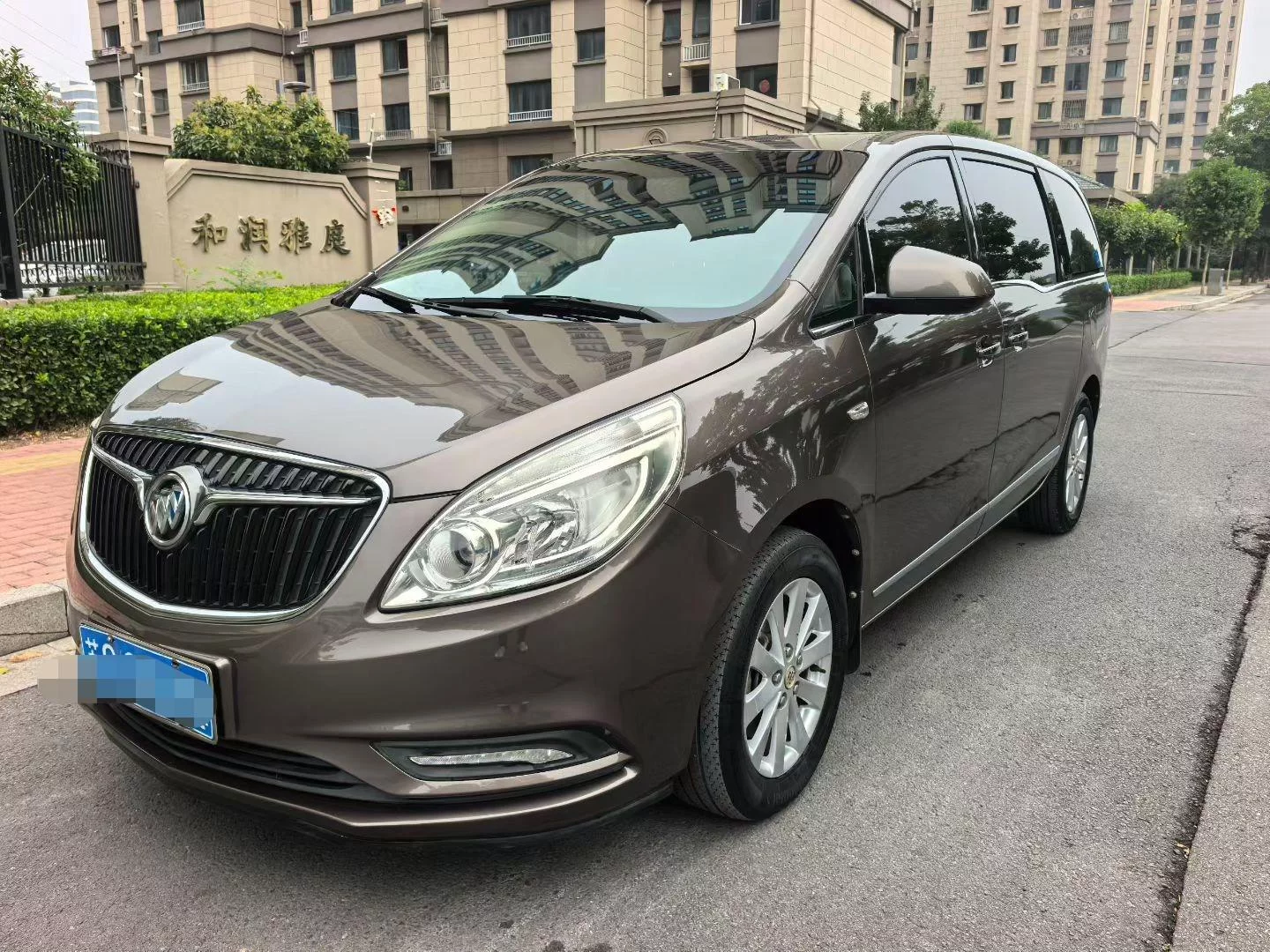 Buick GL8