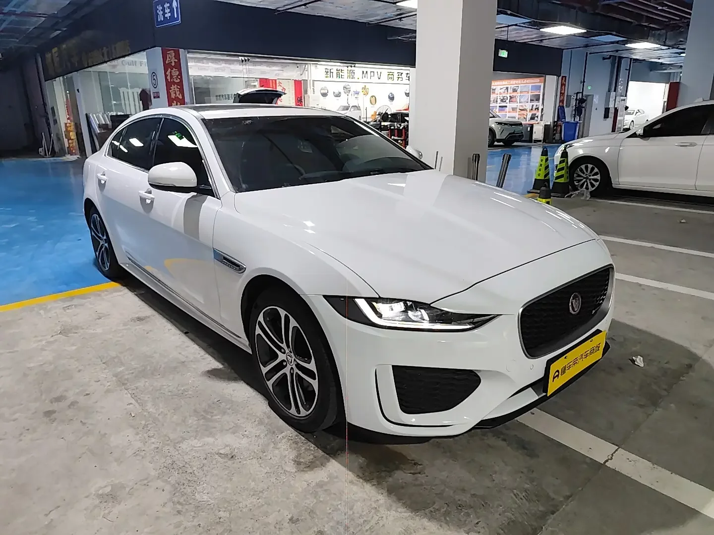 Jaguar XEL