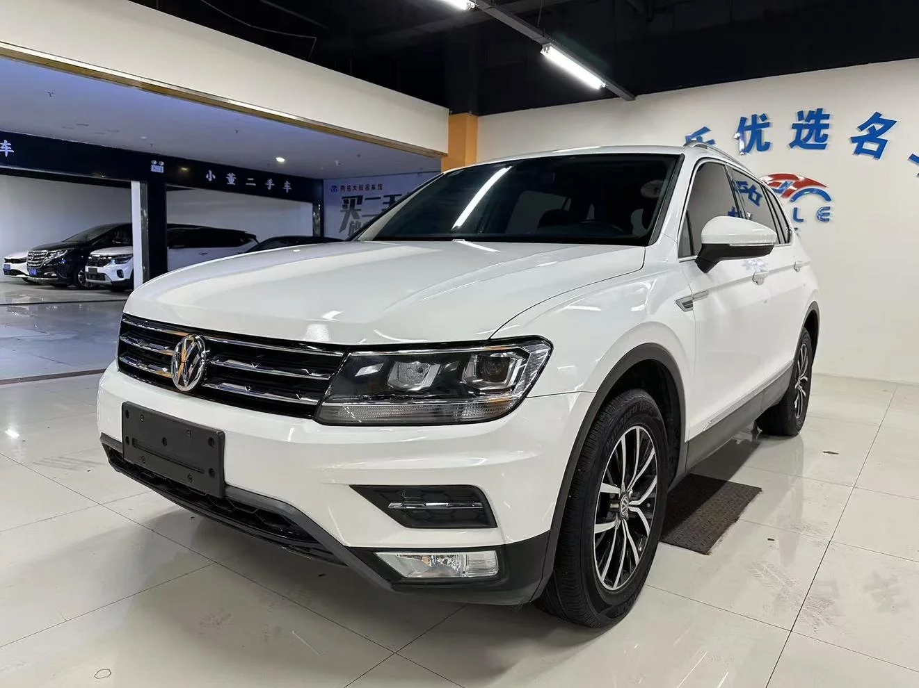 Volkswagen Tiguan L
