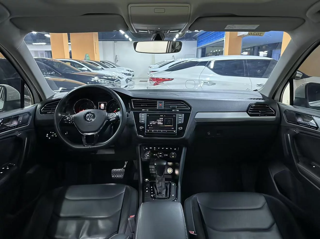 Volkswagen Tiguan L
