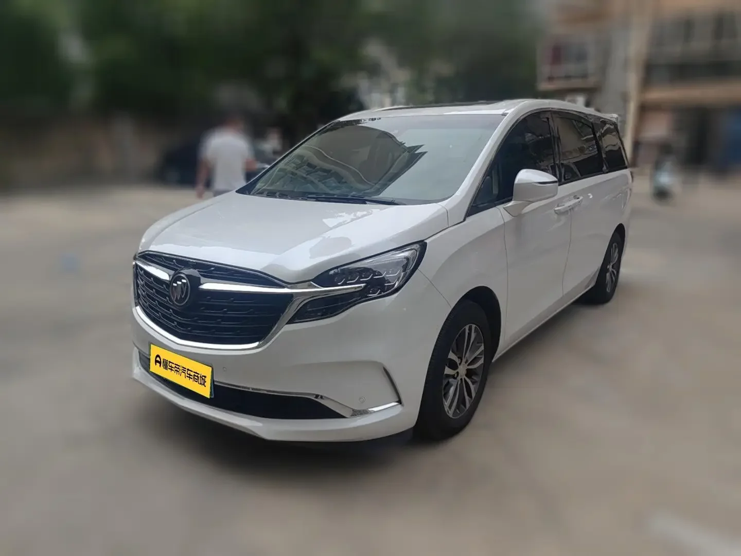 BUICK GL8