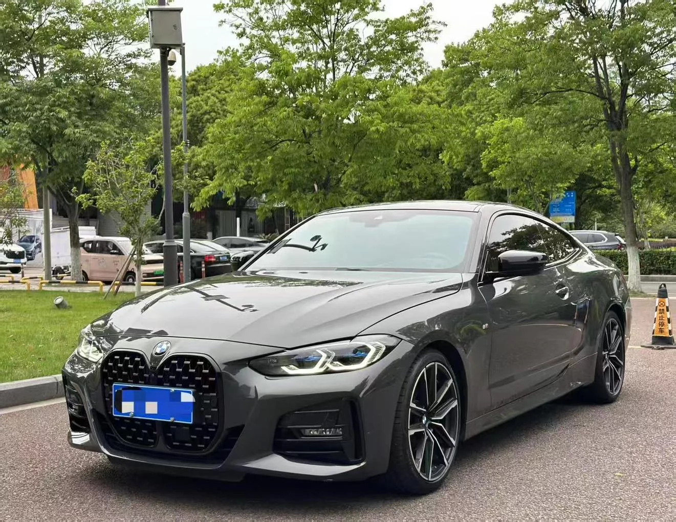 BMW 4-SERIES