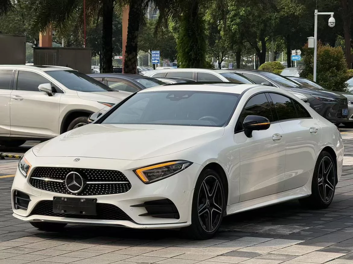 Mercedes-Benz CLS