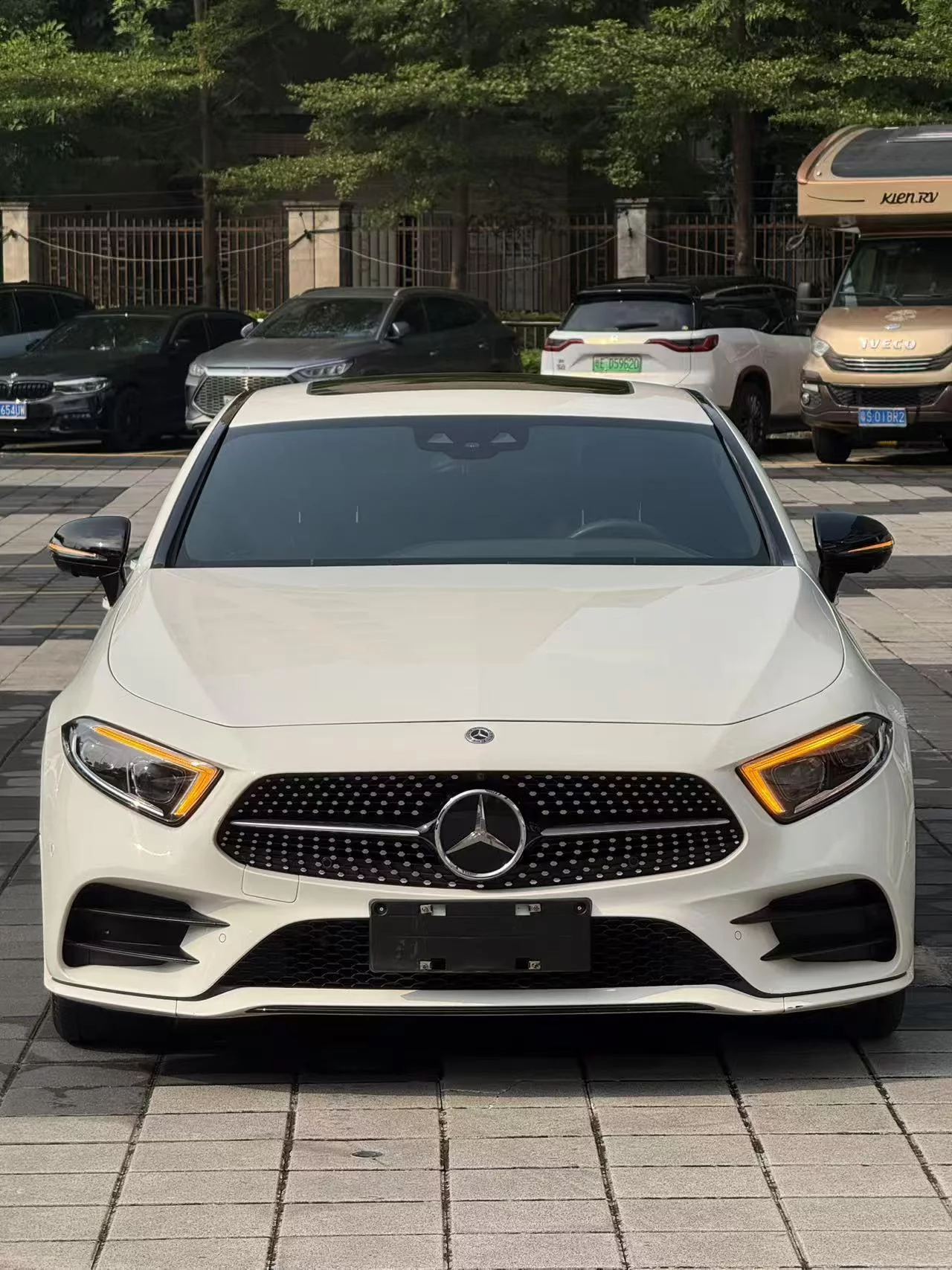 Mercedes-Benz CLS