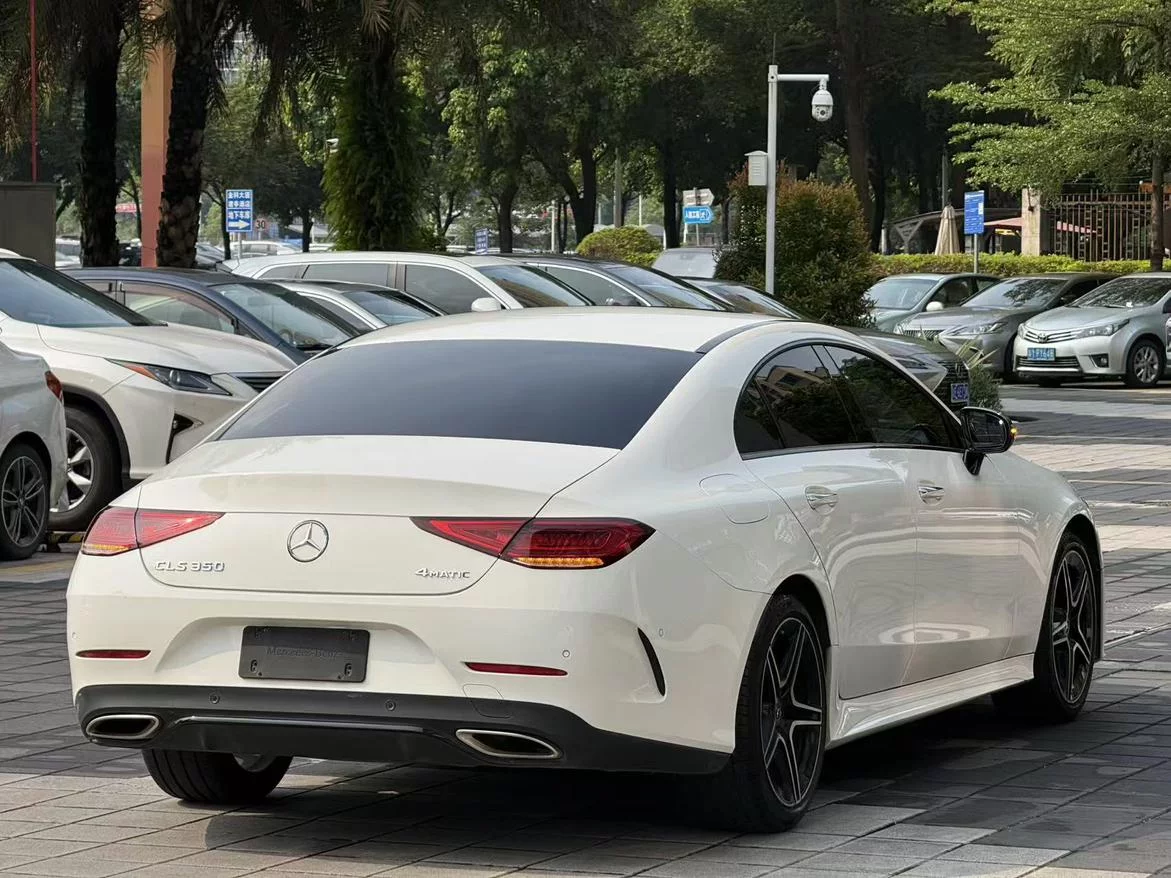Mercedes-Benz CLS