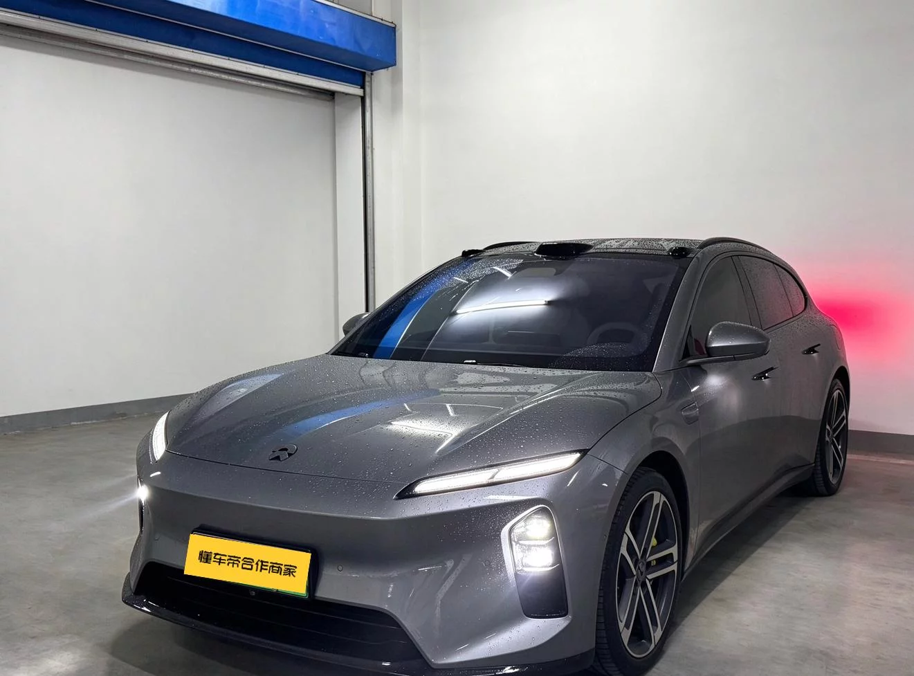 NIO ET5T