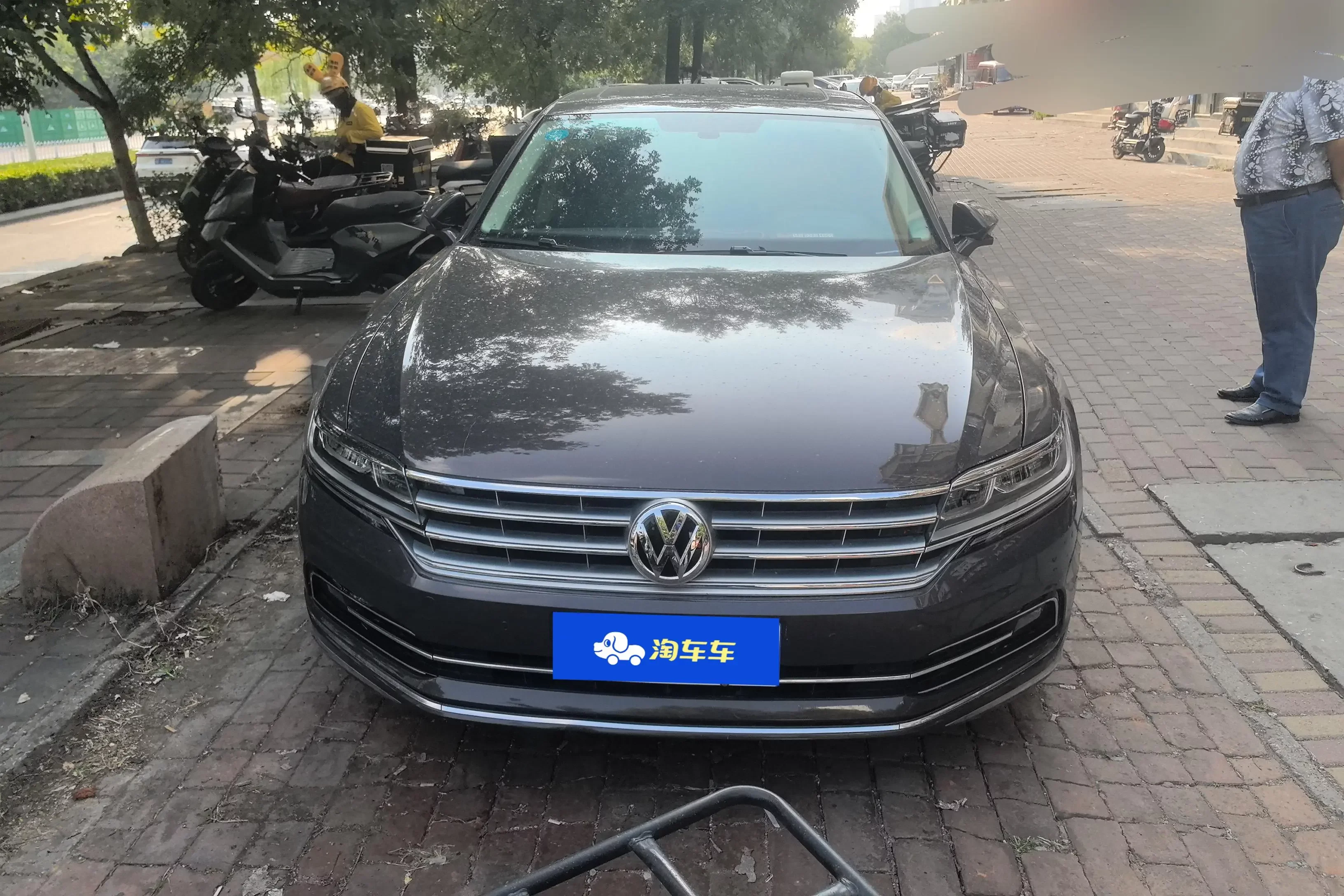 Volkswagen Hui Ang  из Китая