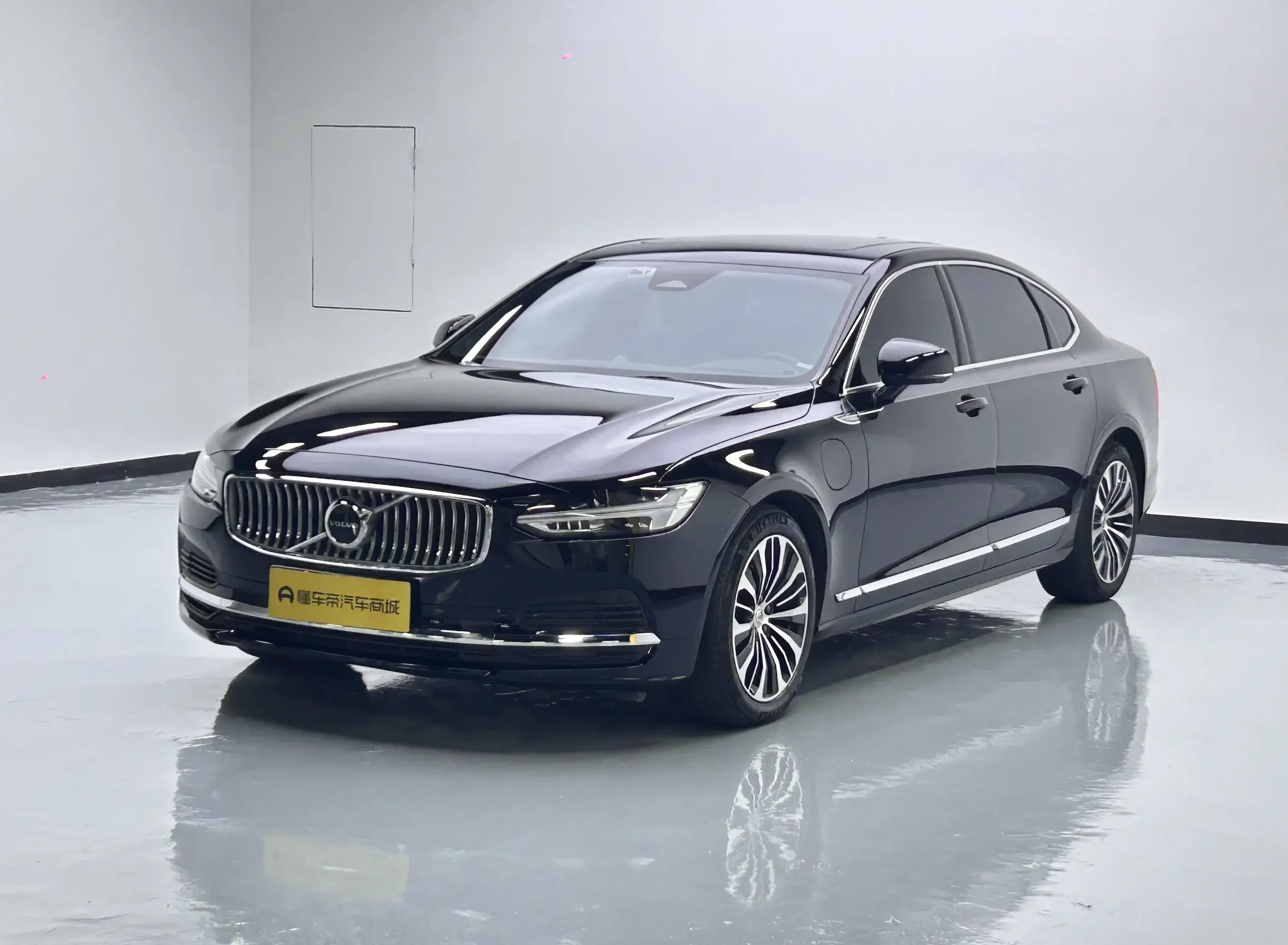 Volvo S90 PHEV