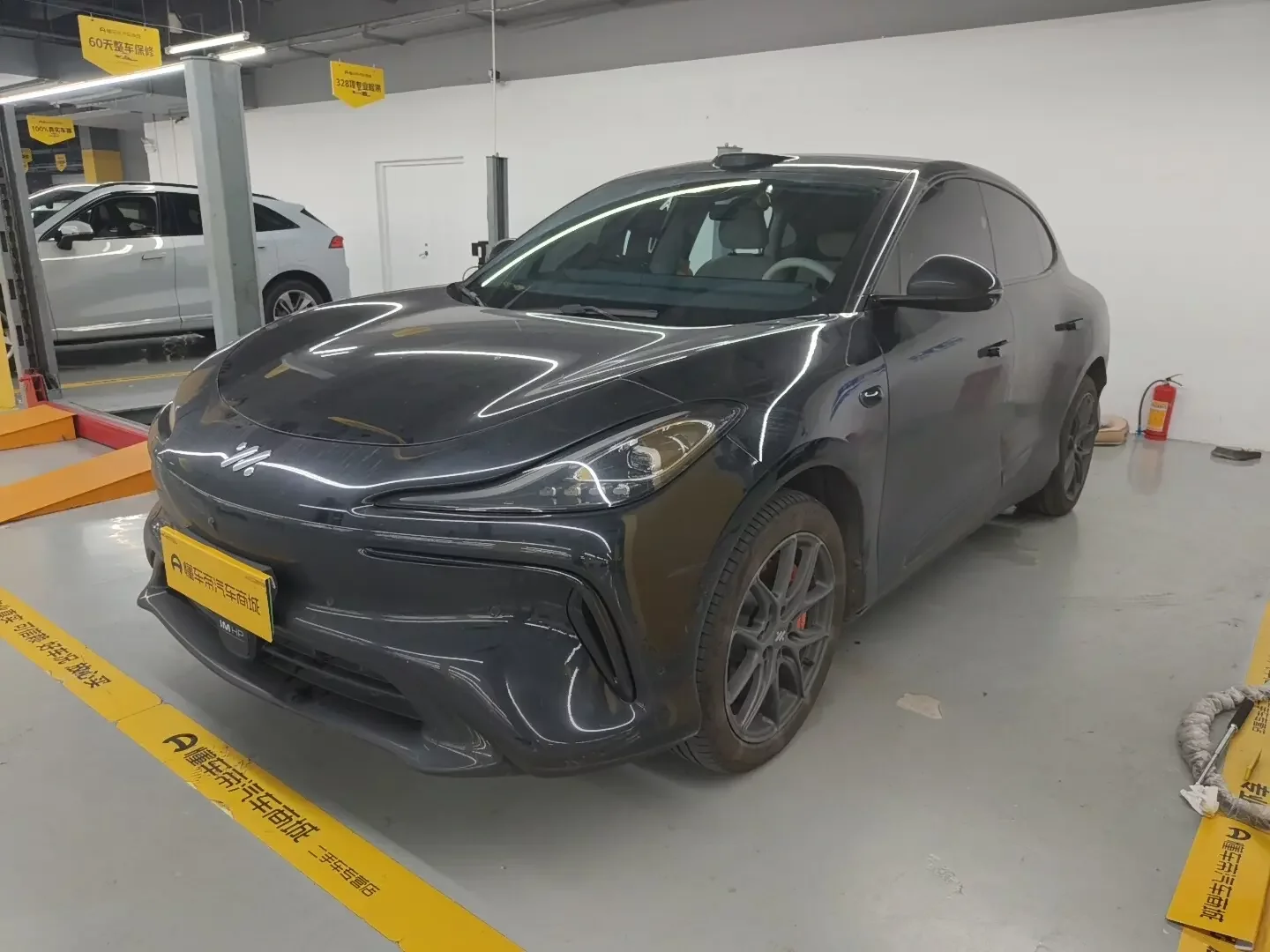 IM Motors Zhiji LS6