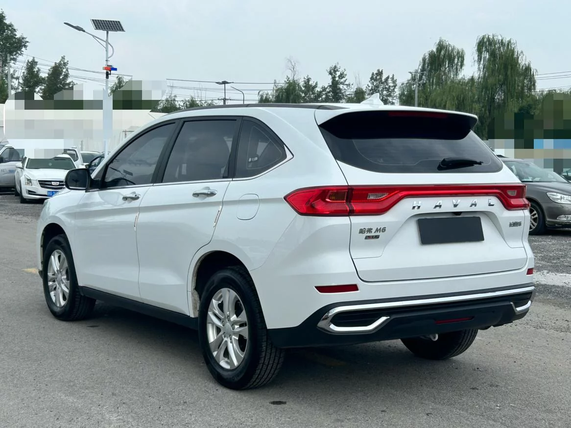 Haval M6