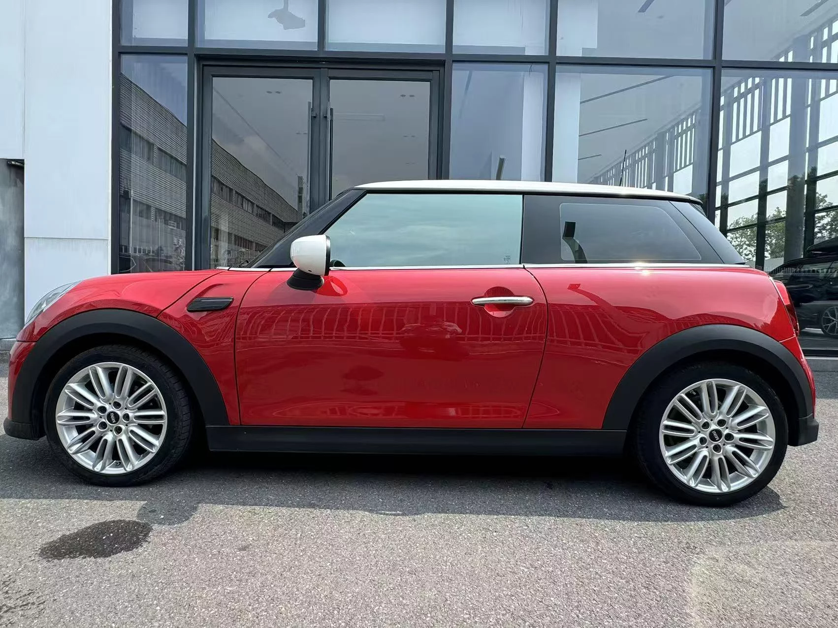 MINI MINI