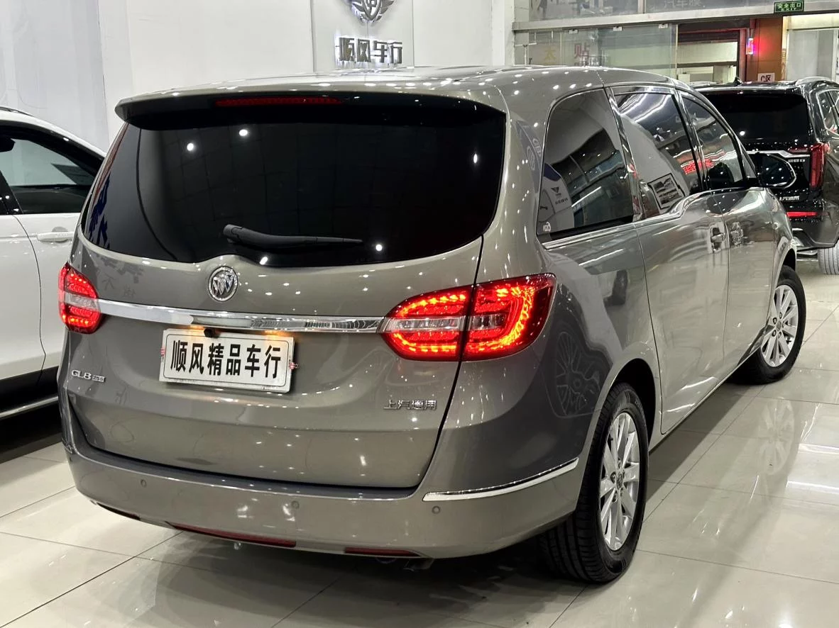 Buick GL8