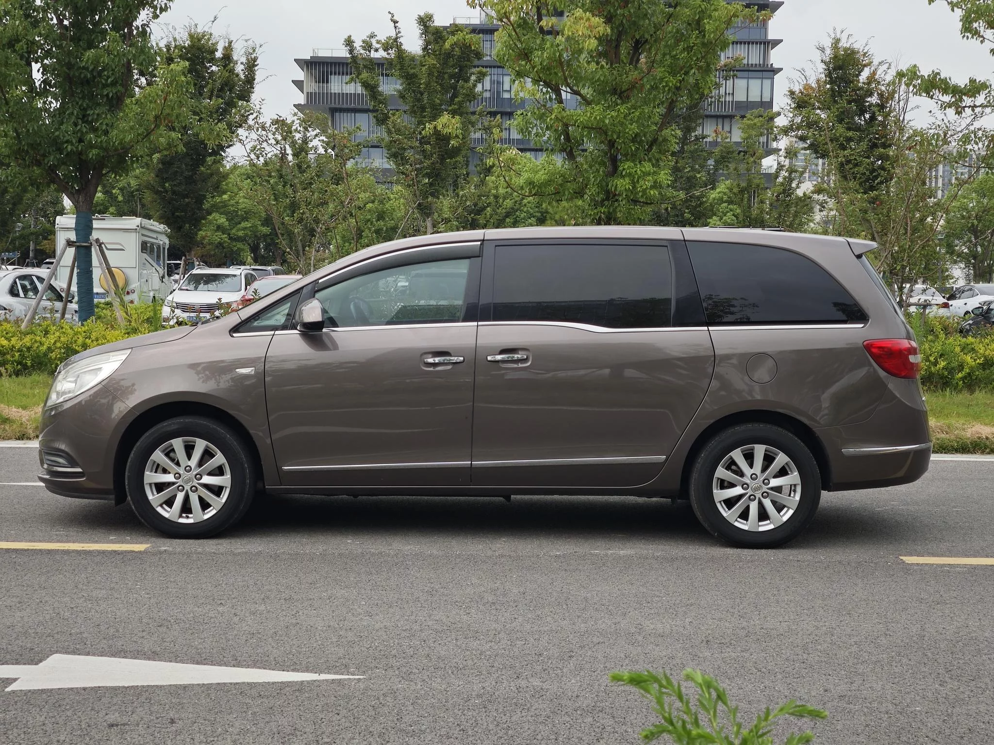 Buick GL8