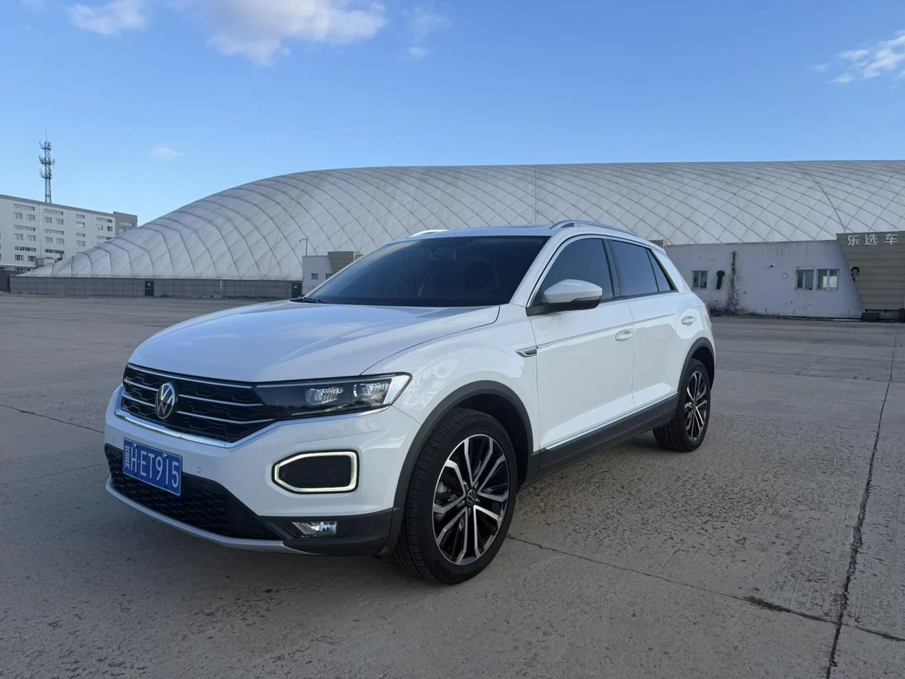 VOLKSWAGEN T-ROC