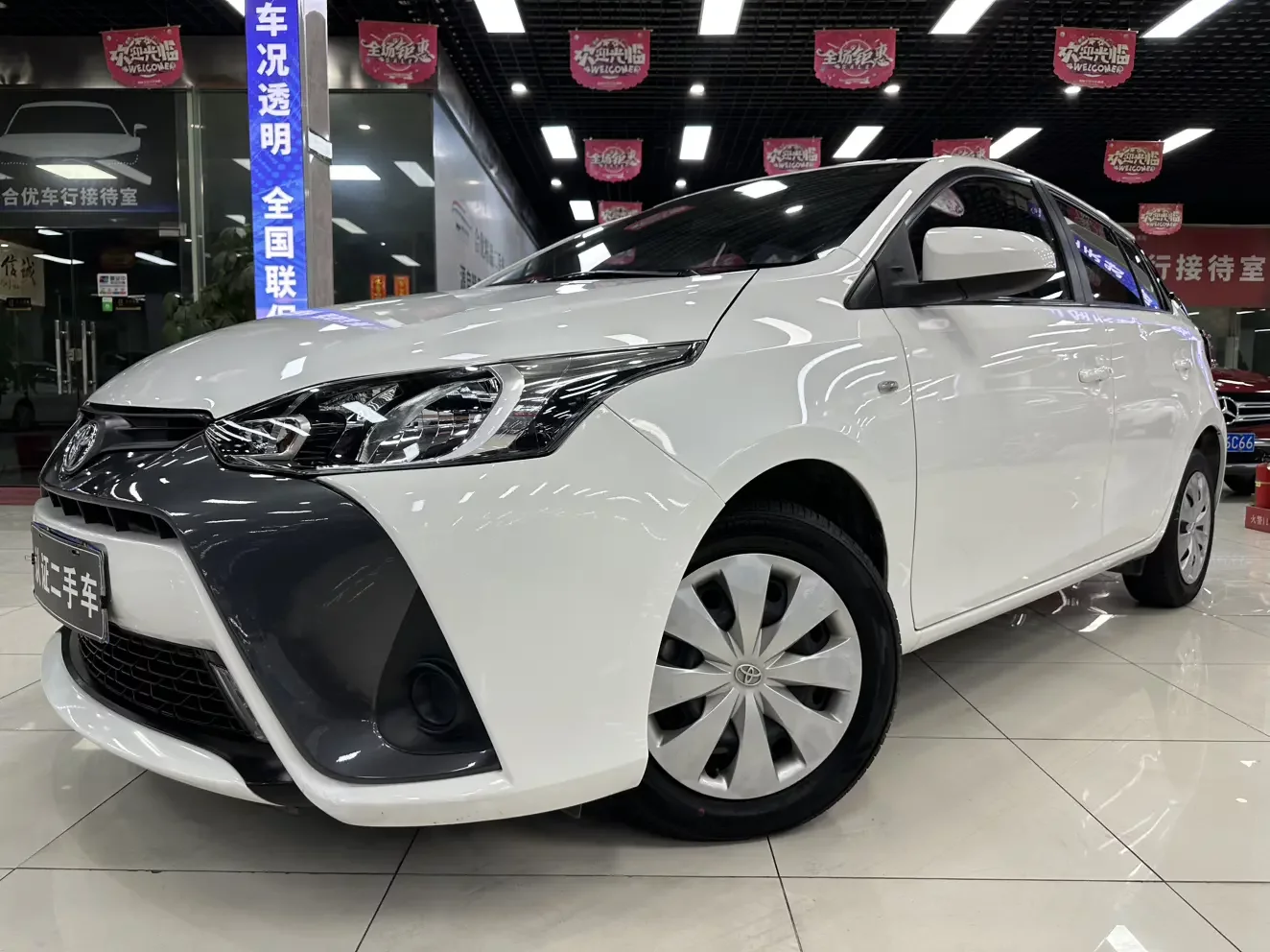 Toyota Yaris L