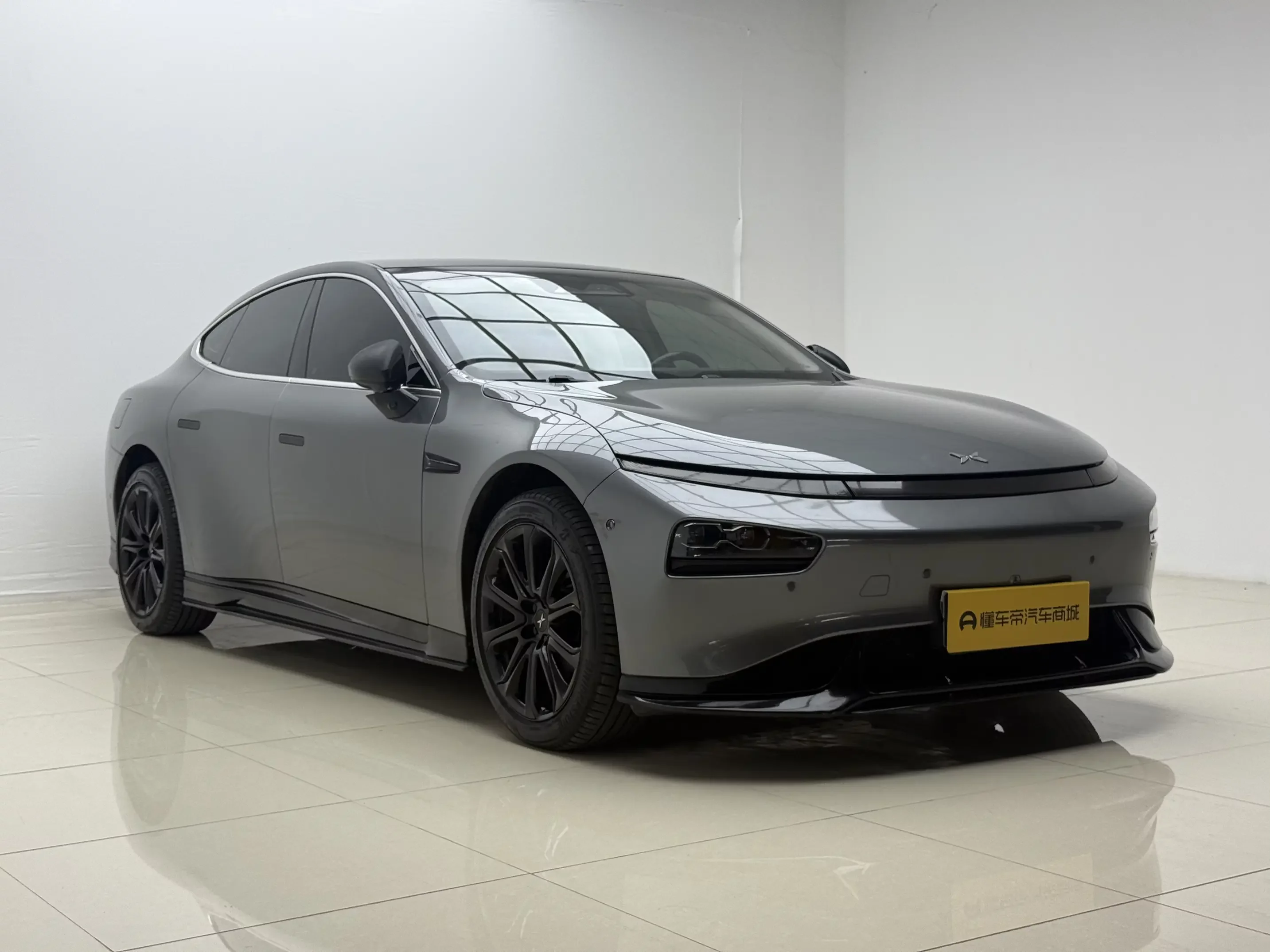 XPeng P7