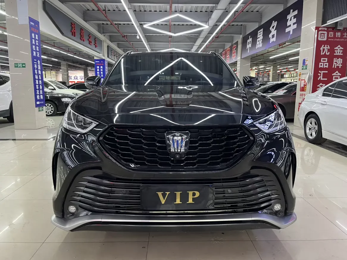 Toyota Crown Kluger