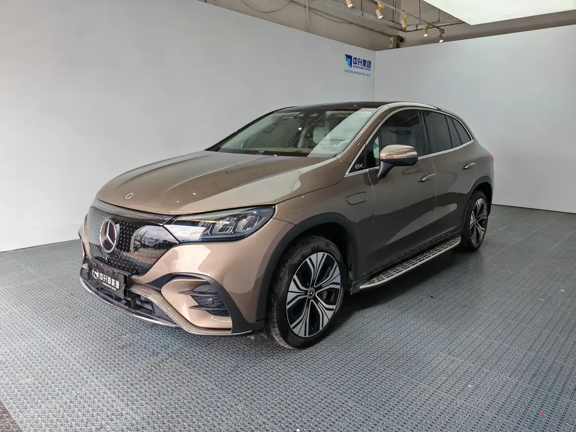 Mercedes-Benz EQE SUV