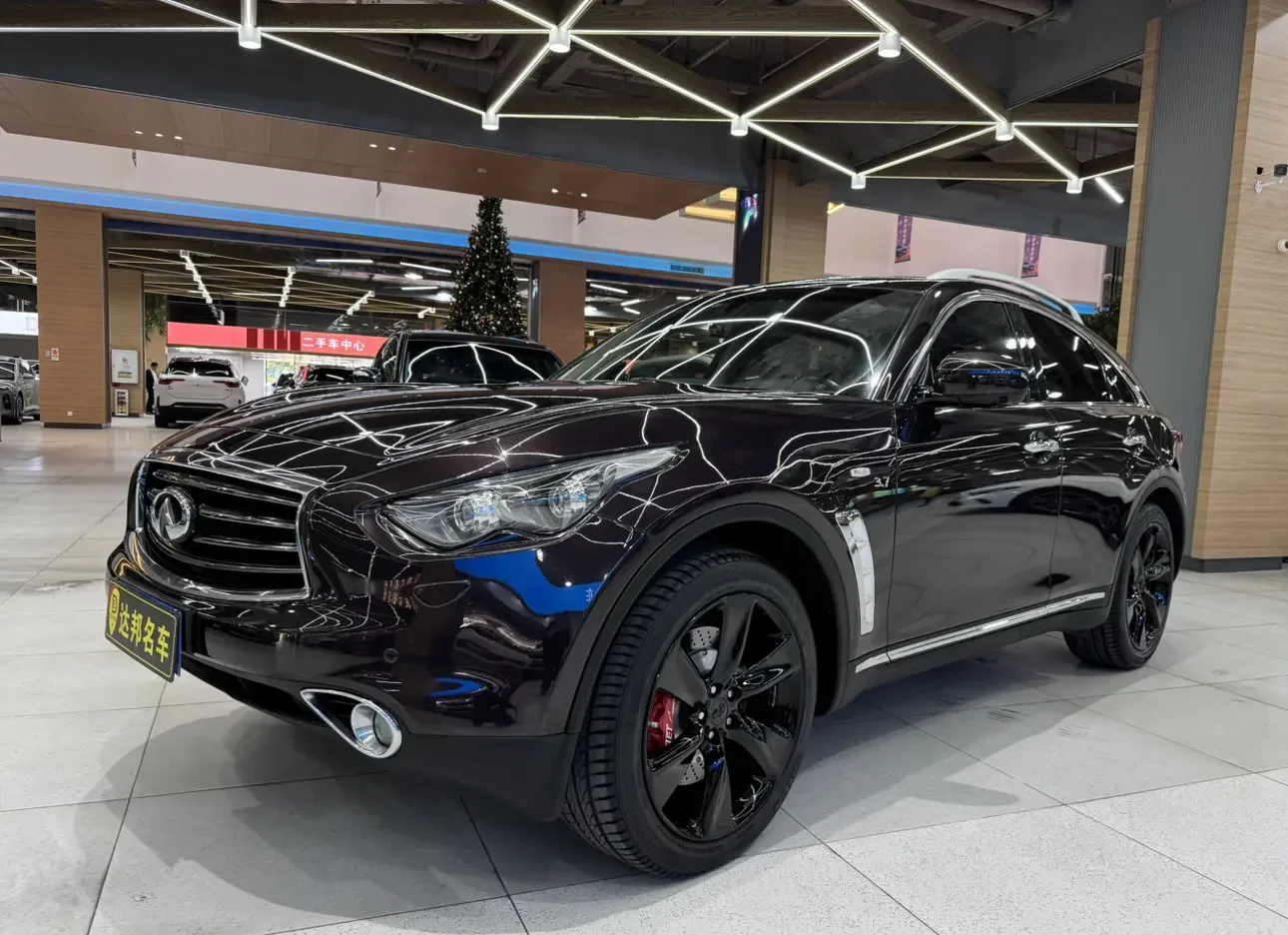 Infiniti QX70  из Китая