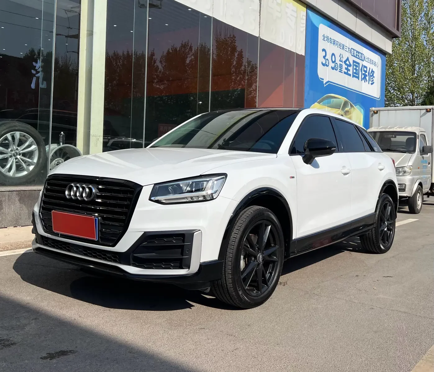 Audi Q2L