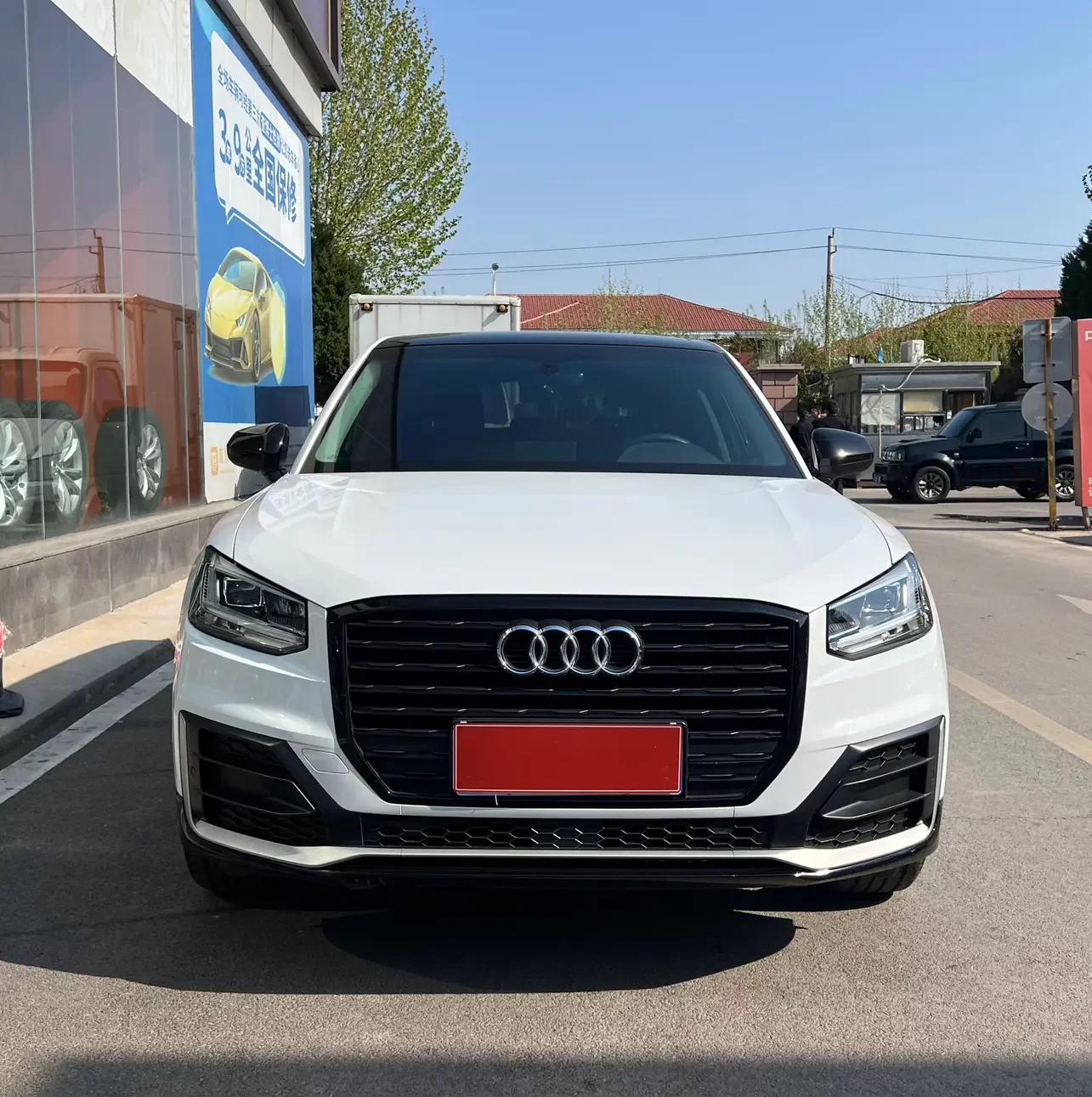 Audi Q2L