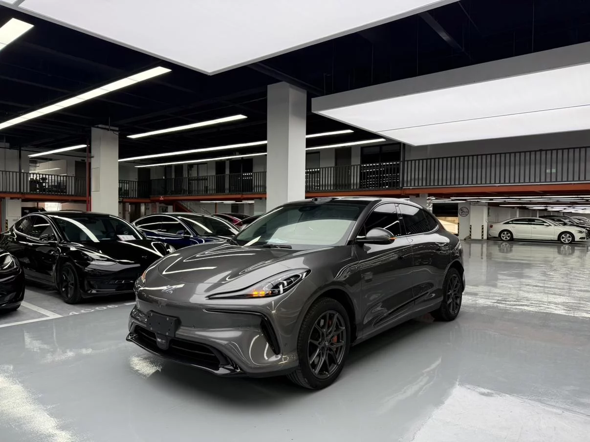 IM Motors Zhiji LS6