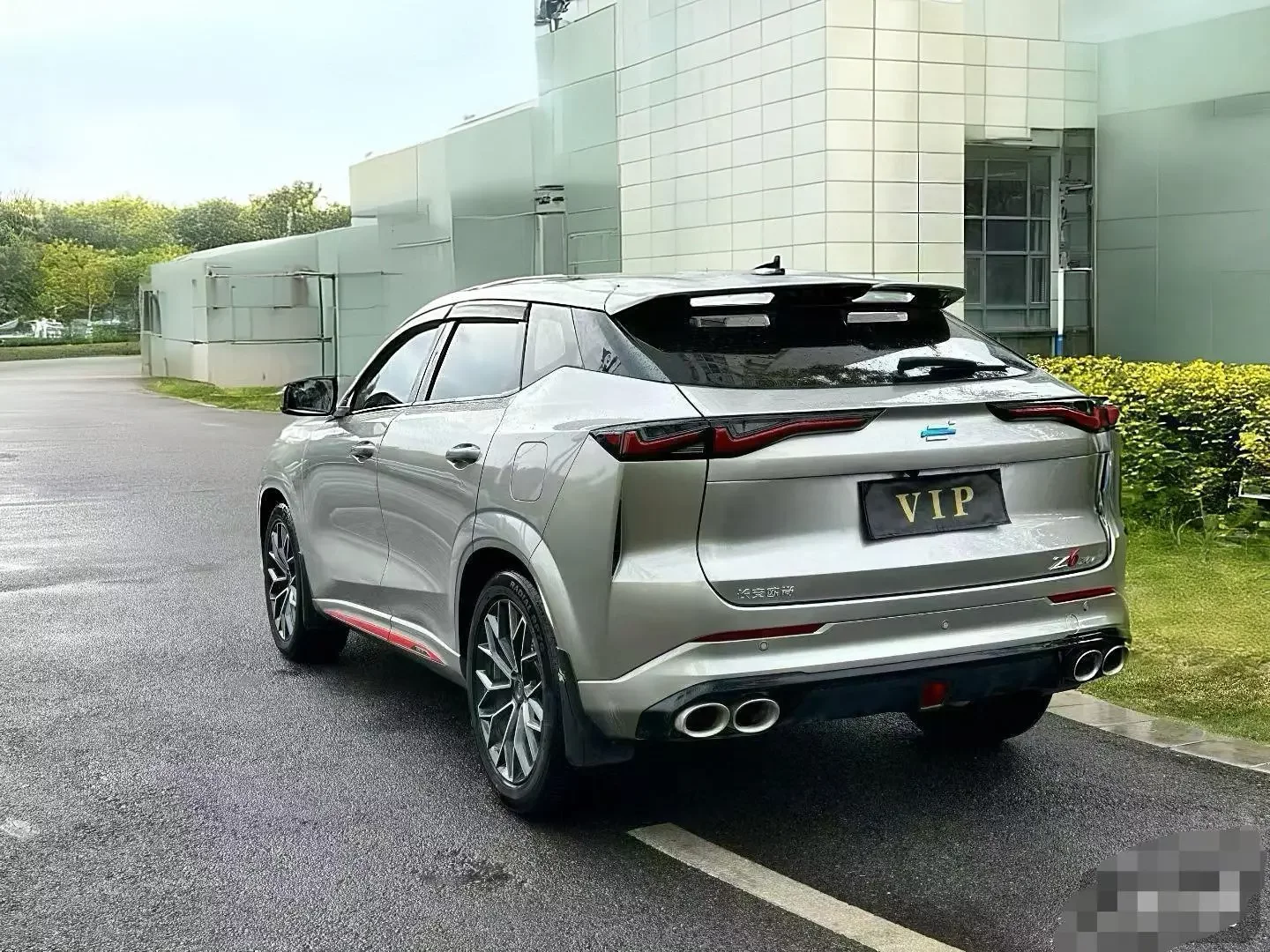 Oshan Changan Auchan Z6