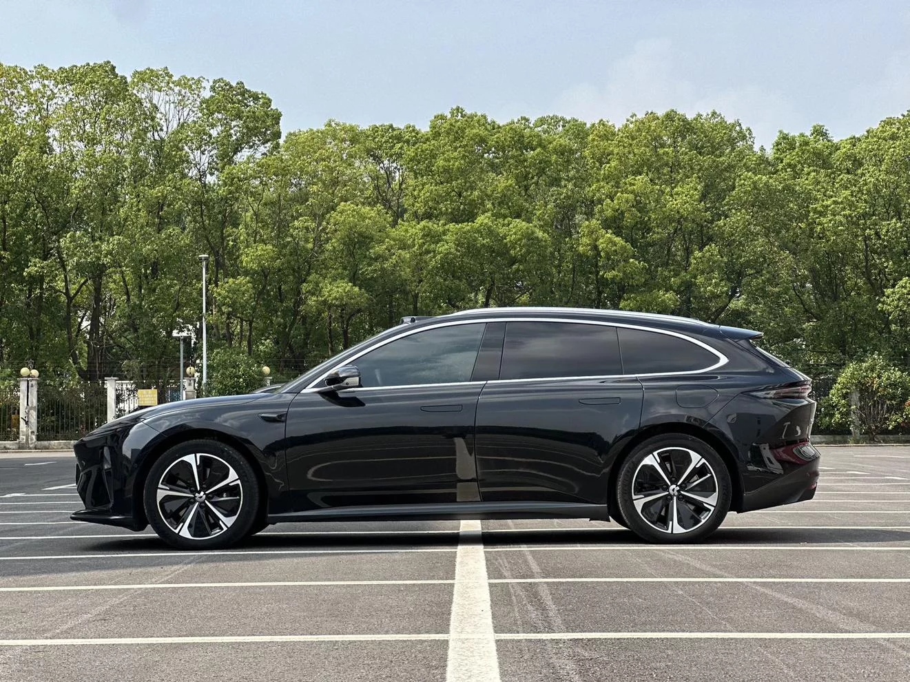 NIO ET5T