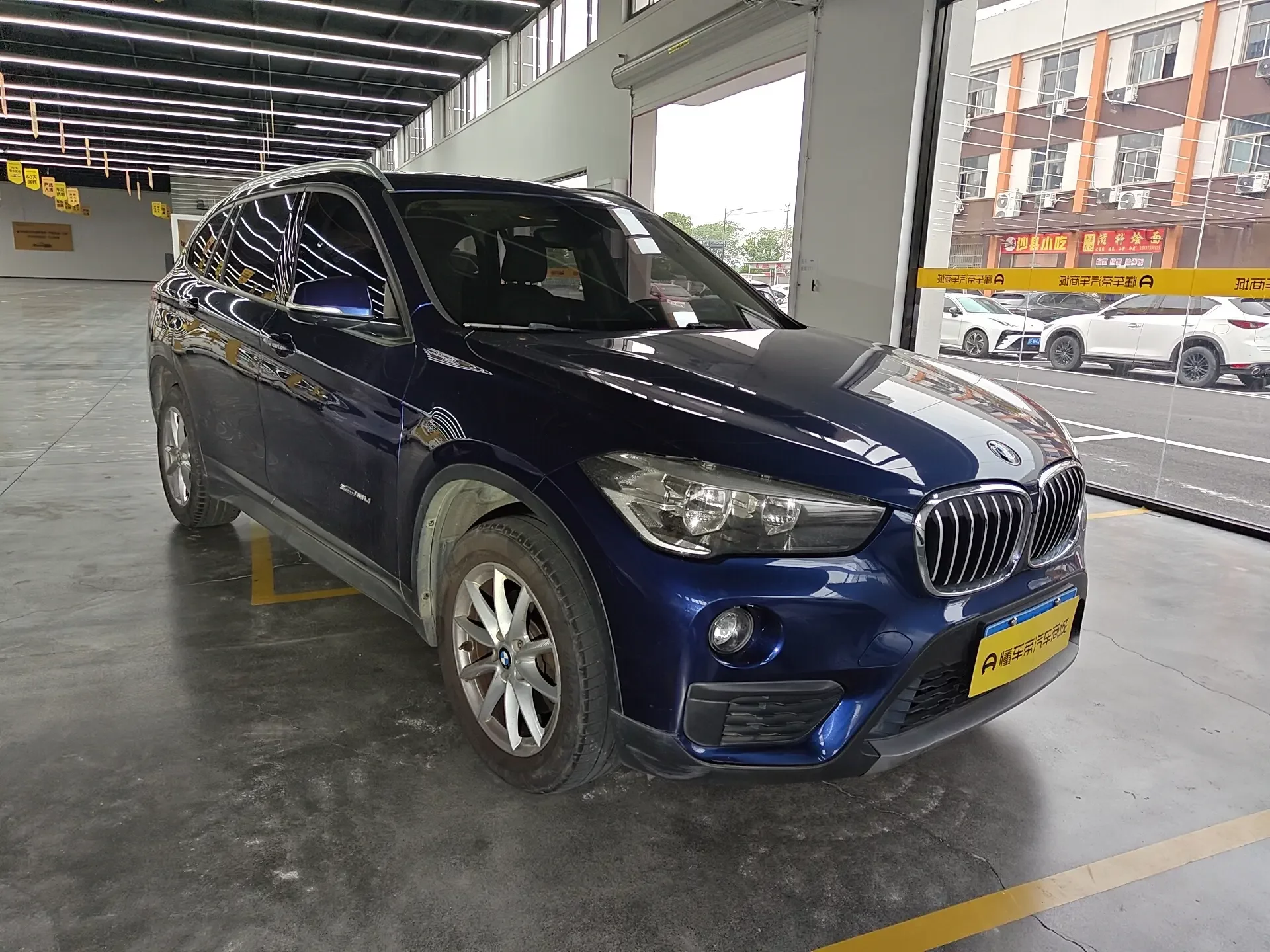 BMW X1