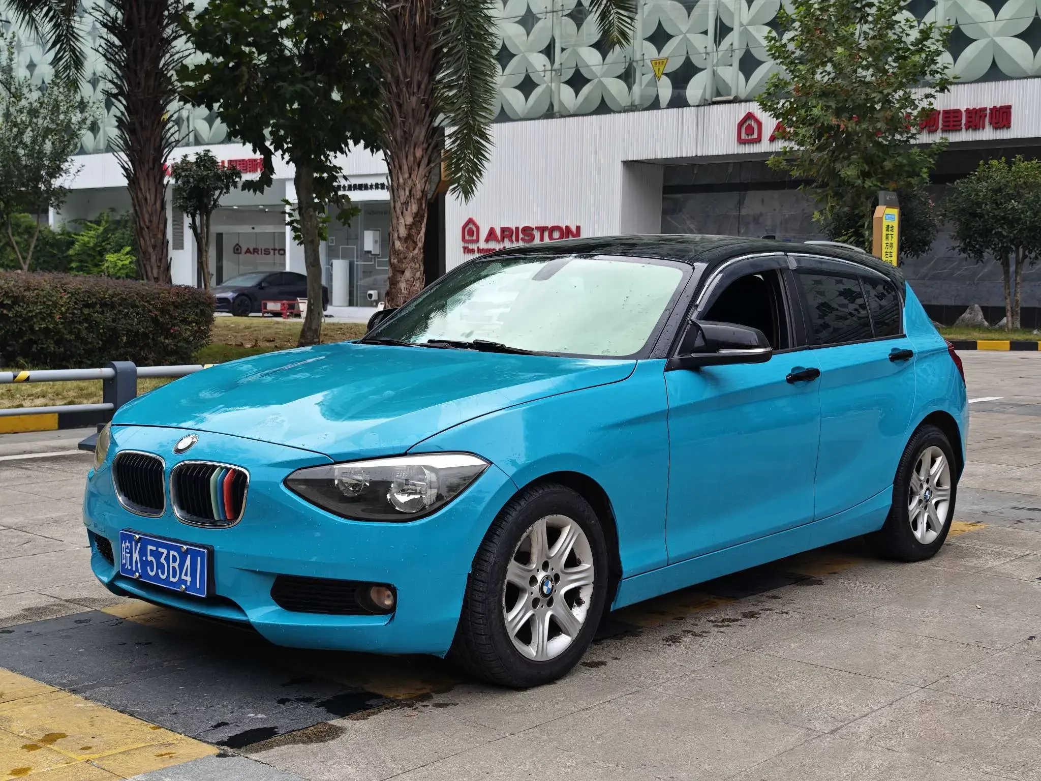 BMW 1 Series  из Китая