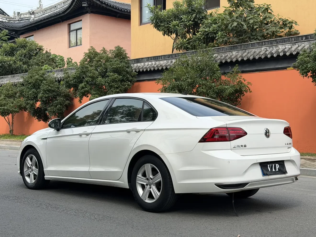 Volkswagen Lamando