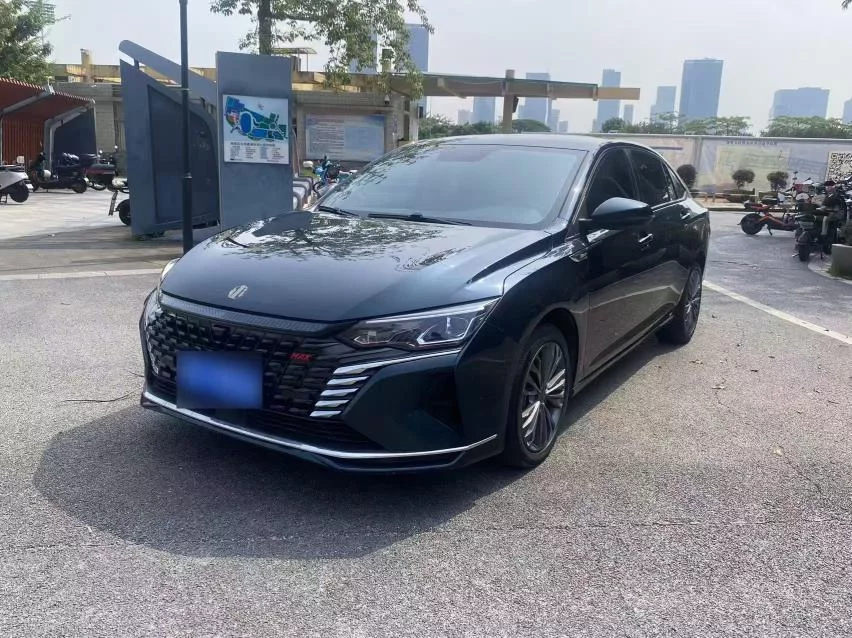 Dongfeng Yixuan MAX
