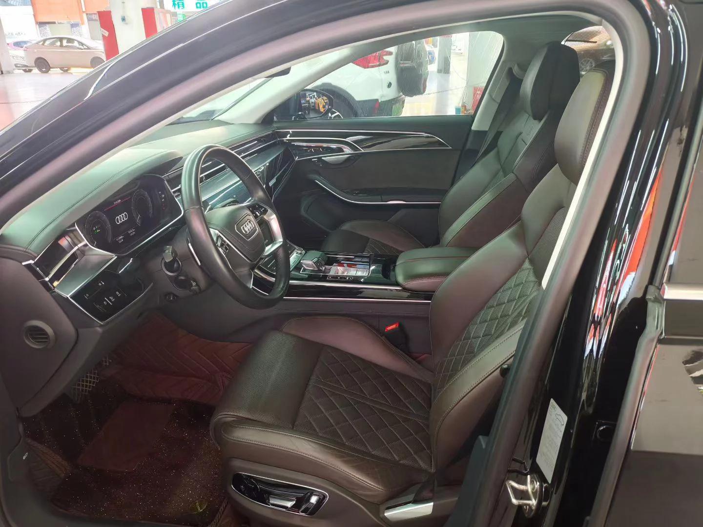 Audi A8 PHEV